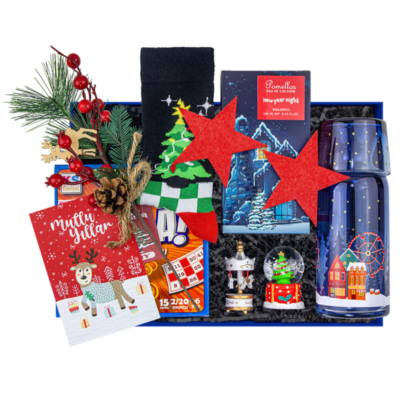 Neşeli Yılbaşı Akşamı Kutusu – Troy Gift Box ile Sıcacık Yılbaşı Ruhu!