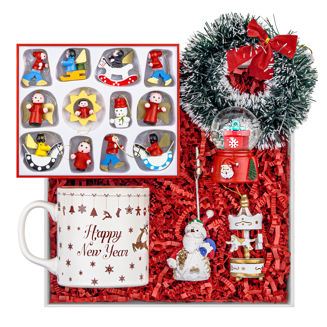 troy20gift20box20mini20yilbasi20hediye20kutusu205.jpg Minik Yılbaşı Ağacı Süsleri Kutusu: Küçük, Şık ve Sürpriz Dolu! - Görsel 1